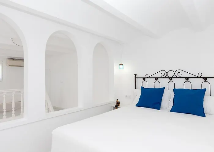 Mr Hotelet De La Racona & Hotell Denia