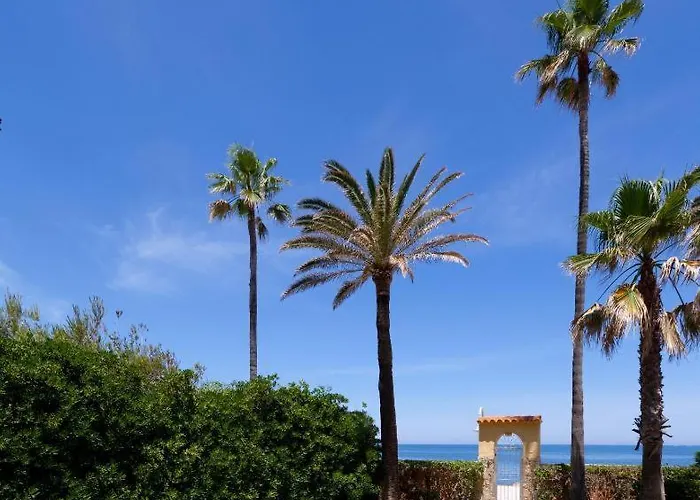 Mr Hotelet De La Racona & 3*