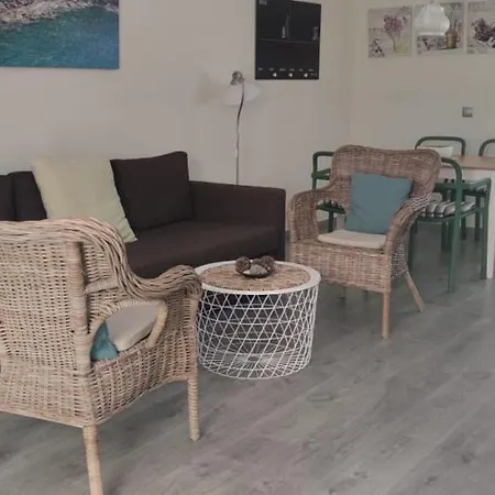 Mr Hotelet De La Racona & 3*