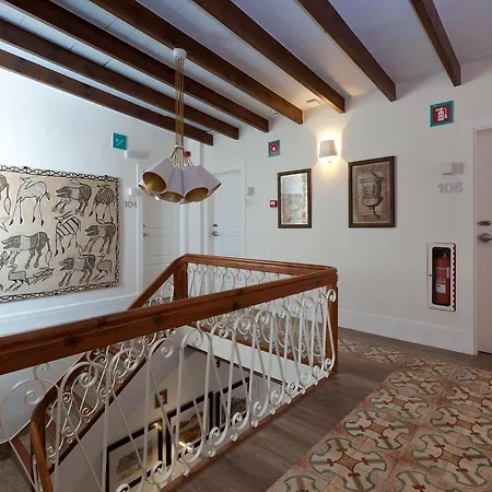Otel Mr Hotelet De La Racona & 3*
