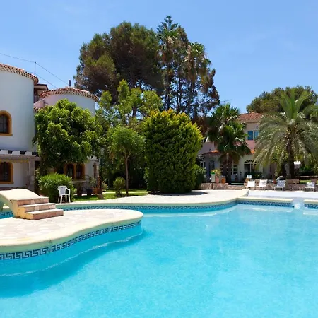 Mr Hotelet De La Racona & 3*