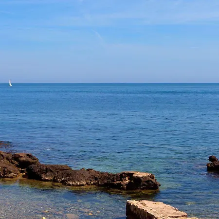 Mr Hotelet De La Racona &