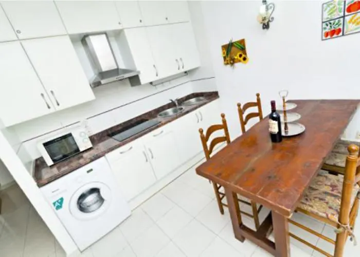 Mr Hotelet De La Racona & Otel