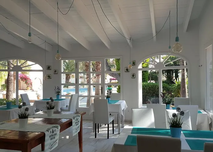 Otel Mr Hotelet De La Racona & Denia