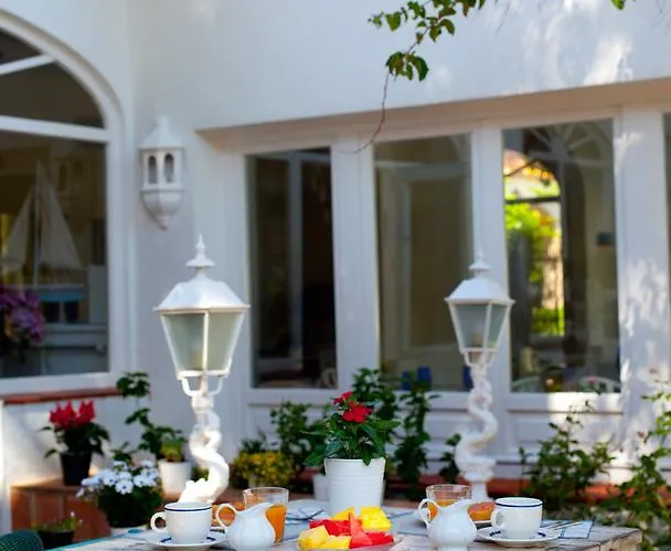 Mr Hotelet De La Racona & Denia